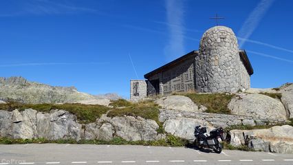 Passhöhe Grimselpass, St. Christophorus Kapelle 